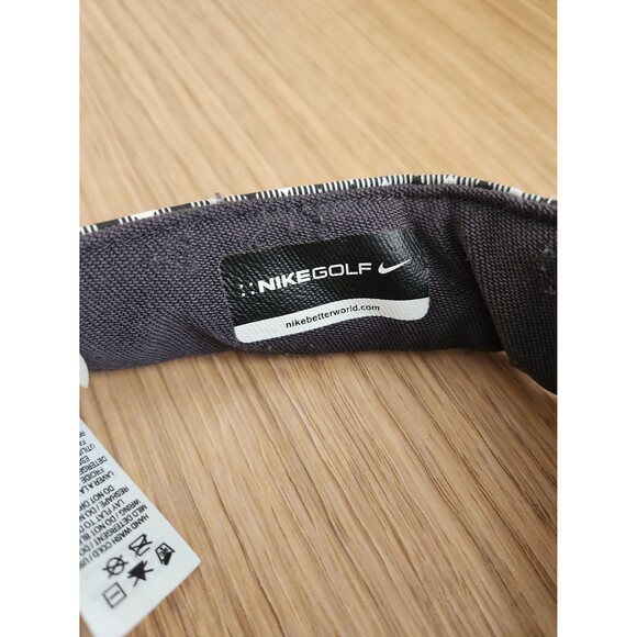 Nike Golf Black & White Diamond Print Visor Hat w/ Adjustable Strap - Picture 5 of 8